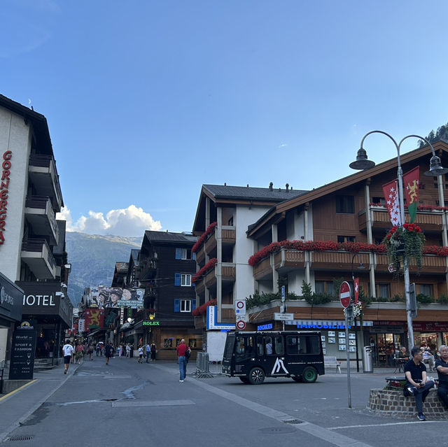 📍Zermatt ツェルマット, Switzerland スイス🇨🇭🗻