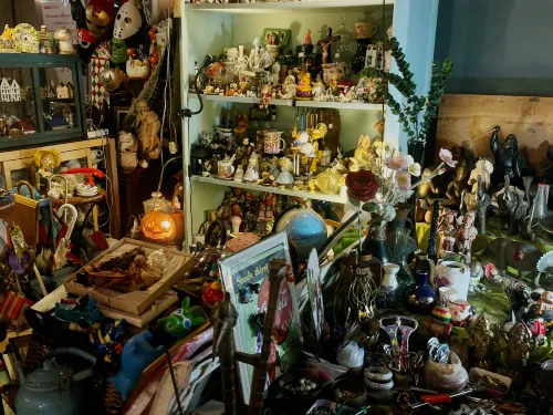 ตลาดสินค้ามือสองที่ใหญ่ที่สุดในกรุงเทพฯ