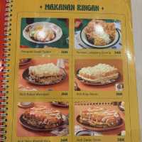 Indonesian Delights: A Gastronomic Adventure at Wareqpol