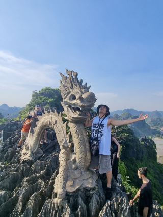 Experience the breathtaking nature near Hanoi at Hang Mua Viewpoint!