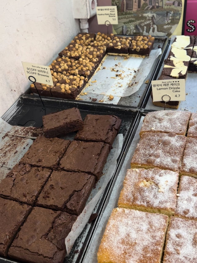 달다구리 쿠키와 케익들이 가득한🍰🧁🥠🍪서촌 스코프
