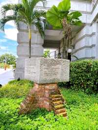 A Journey Along Cavenagh Bridge