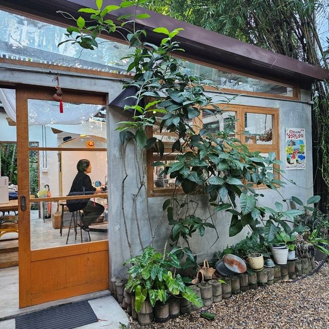 แจกพิกัดคาเฟ่ลับย่านสุขุมวิท