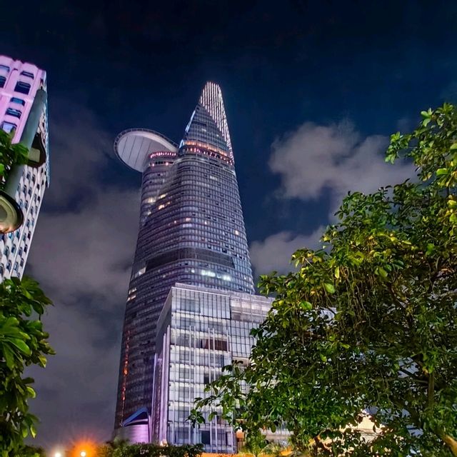 胡志明市夜繽紛