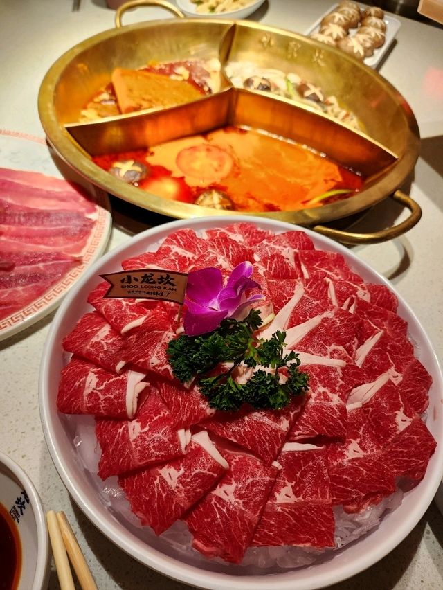 【バンコク】お肉が立ってる!？最強の火鍋屋🥢