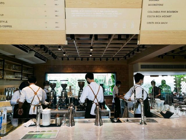 NANA Coffee Roasters Ari คาเฟ่อารีย์ 