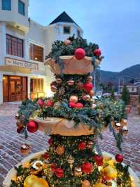 대형트리가 있는 거제도 크리스마스카페🎄