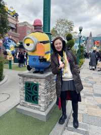 Fun family moment at Universal Studio Japan 