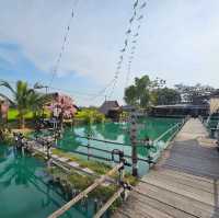 กัดรังแลนด์ Fishing café & Restaurant เ