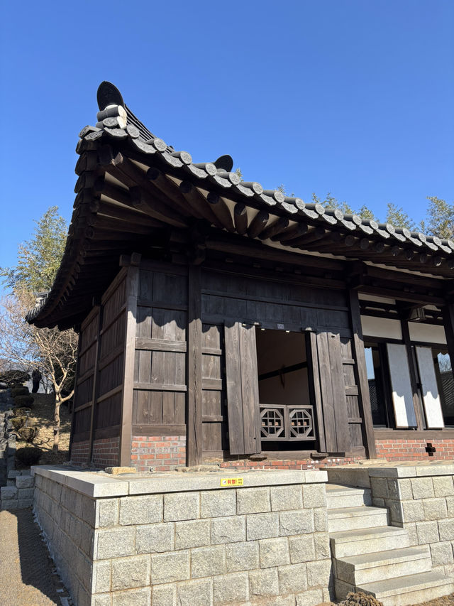 민주화운동과 창원의 역사를 공부할 수 있는 민속관😀