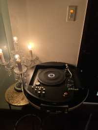 【沖縄】レコードに囲まれたオシャレなBAR🔈
