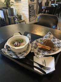 【韓国🇰🇷龍山カフェ】STANDARD BUN スタンダードバン