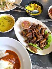 A FLAVOR EXPLOSION IN SULTAN SALAI RESTAURANT, MELAKA