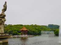 Panyu Lotus Hill Resort Guangzhou: A Haven of Natural Beauty