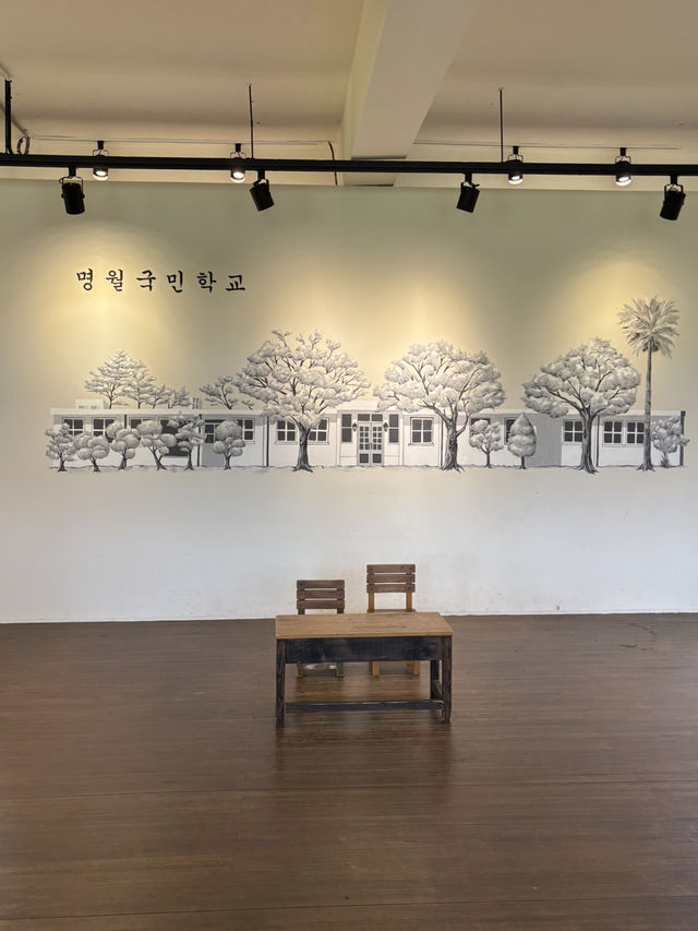 제주도 봄여행 추천 [명월국민학교]🌼