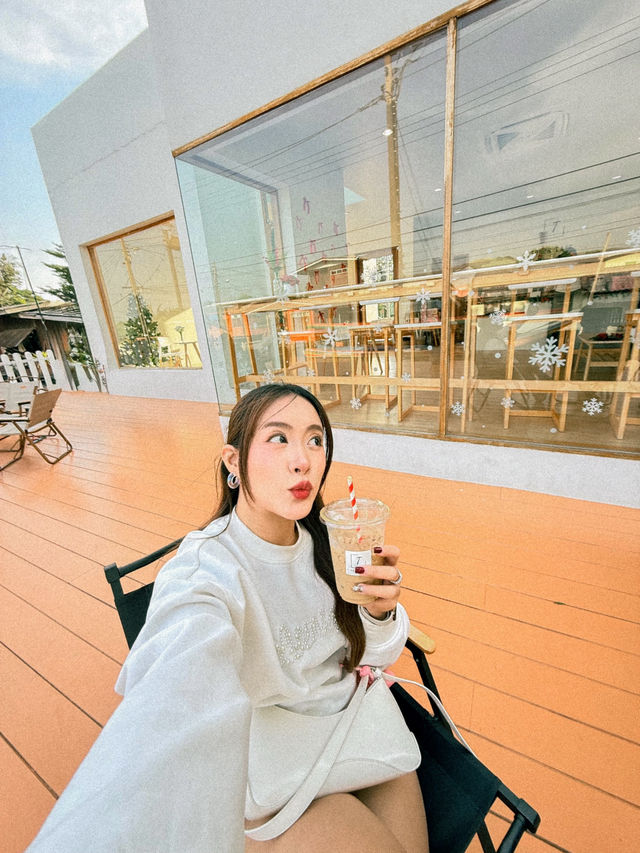 T Touch Cafe คาเฟ่สุดชิคย่านนนทบุรี☕️🚣