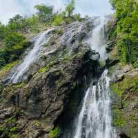 หนีร้อนไปโดดน้ำ เล่นน้ำกลางป่าใหญ่ที่น้ำตกคลองลาน