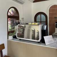 ร้านลับอยุธยา A happiness loaf 