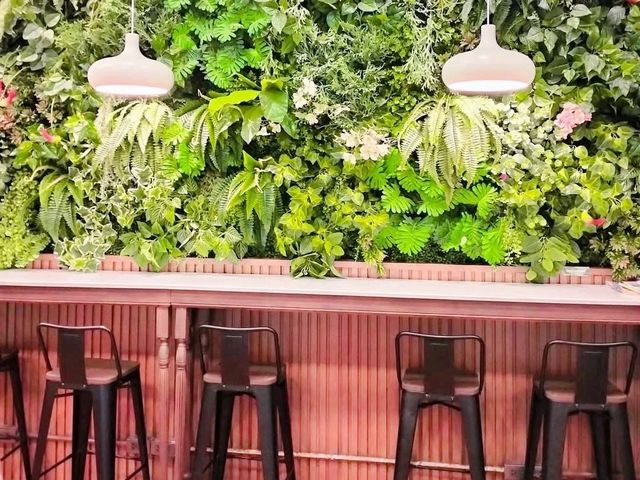 Amazon Cafe เมืองภูเก็ต