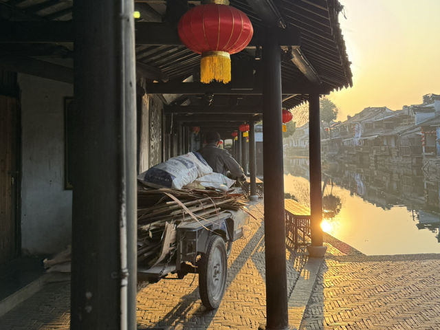 A Sunrise Worth the Struggle in Xitang Ancient Town