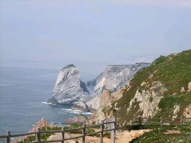 # 羅卡角（Cabo da Roca）葡萄牙幸特拉