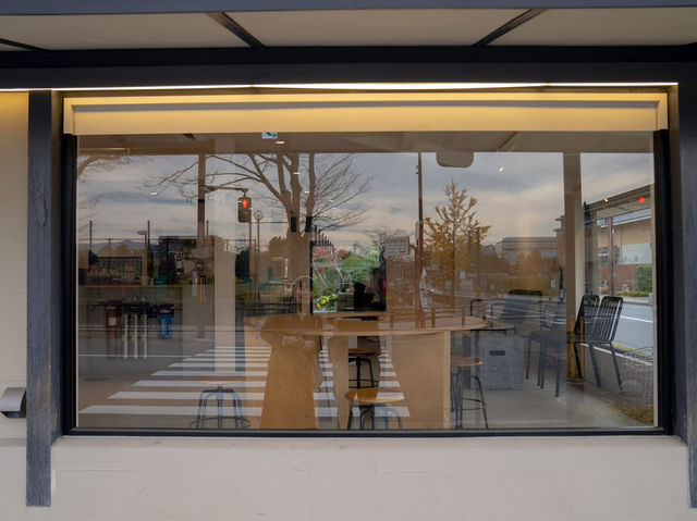CAFE Dot.S | Okazaki Kyoto  คาเฟ่มินิมอลแสนน่ารัก