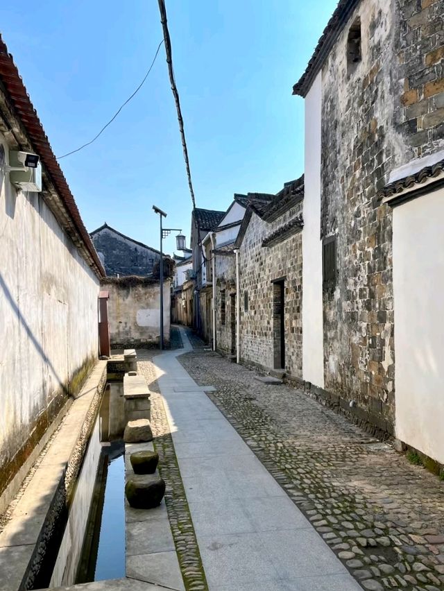 Chongren Ancient Town: A Thousand Years of Serenity