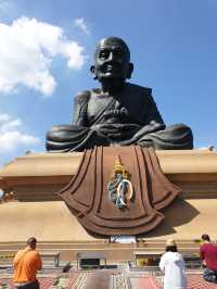 Wat Huay Mongkol 