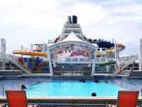 "Ocean Escapes: The Luxe Voyage with Resorts World Cruises"