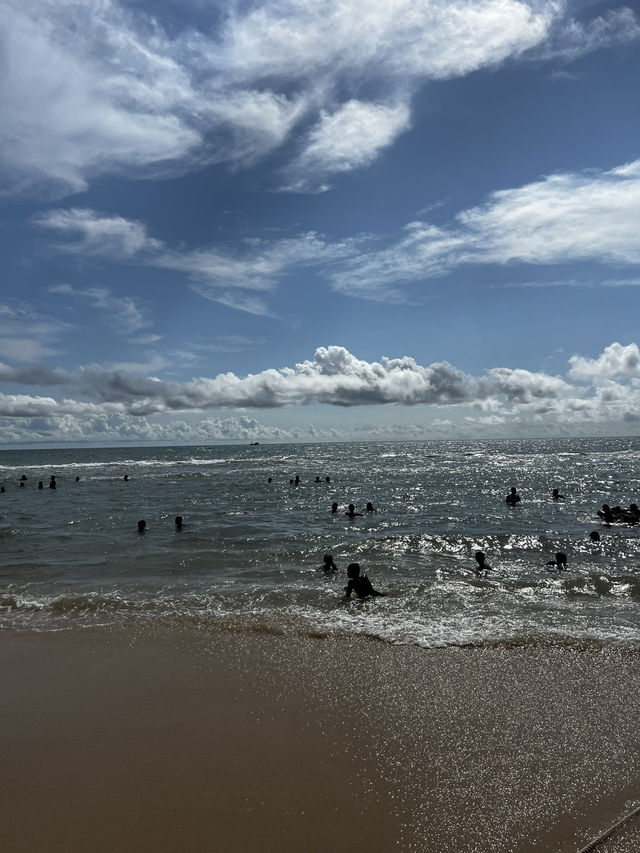 Discover Tranquility at Morawala Beach: Sri Lanka’s Hidden Coastal Gem