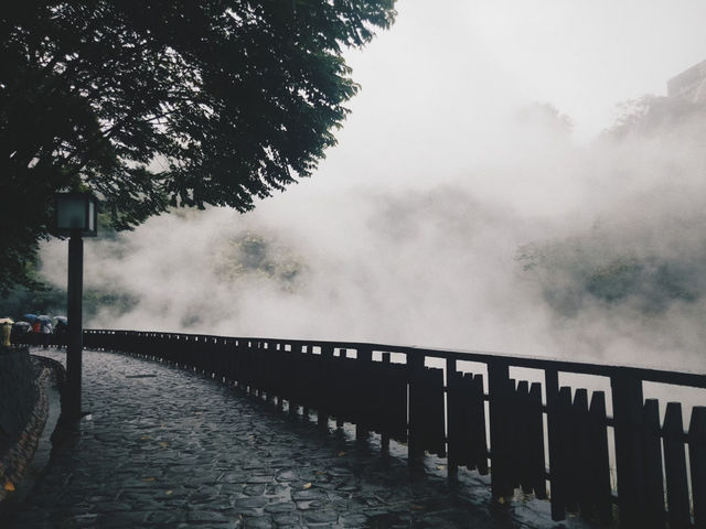 ชมบ่อน้ำพุร้อนธรรมชาติที่เป่ยโถว ไต้หวัน ♨️⛲️