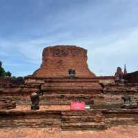 นั่งรถไฟ ปั่นจักรยาน เที่ยวเมืองเก่าอยุธยา
