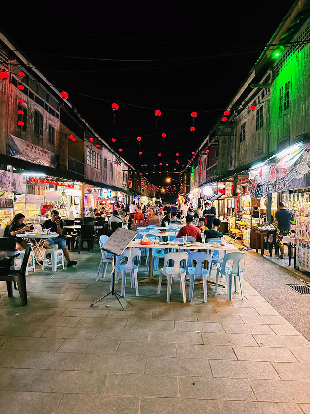 Siniawan Nights – Where Heritage Meets Hawker Heaven!