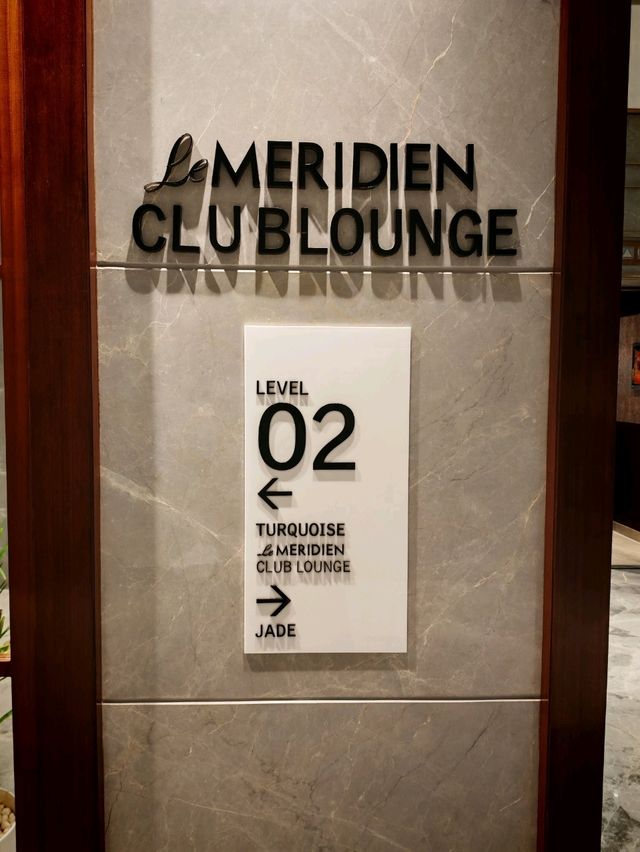 Elegance in Every Sip – My Time at Le Méridien Lounge