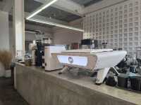 Mama don't like espresso bar & bake lab.
