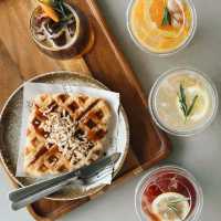 Serene House Cafe สไตล์สแกนดิเนเวียนผสานญี่ปุ่น