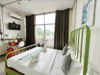 memmoth cafe & hostel