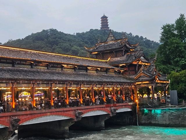 Chengdu 4 Days Travel Guide 