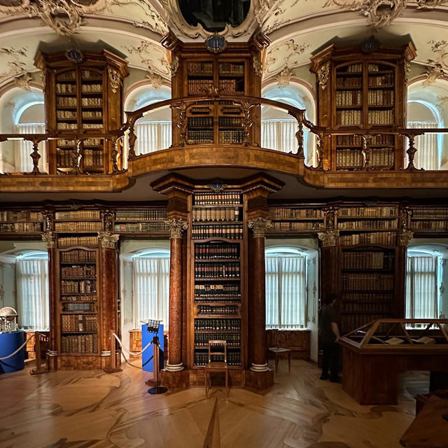 Step Into a Literary Paradise: The Abbey Library of Saint Gall – Switzerland’s Oldest Treasure