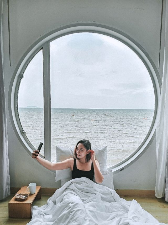 Waking Up to the Waves – A Peaceful Escape at Marina Seaview Bangsaen 🌊