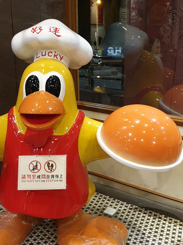 Port Dickson Must-Eat: The Famous Lucky King Bun 👑