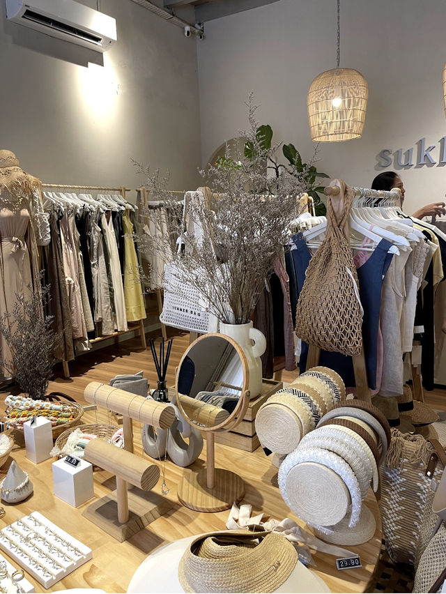 Vintage Vibes & Streetwise Sides : Georgetown 
