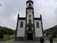 【Igreja de São Nicolau｜セッテ・シダーデスのネオゴシック教会】