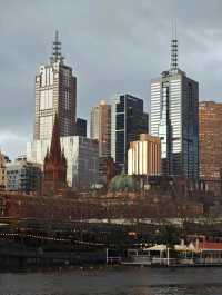 Strolling along Southbank Melbourne 