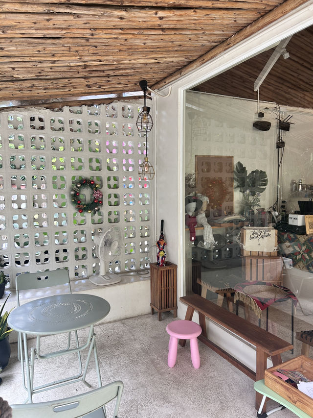 ร้านขนมจีน&คาเฟ่ ในสวน 🪴🫜