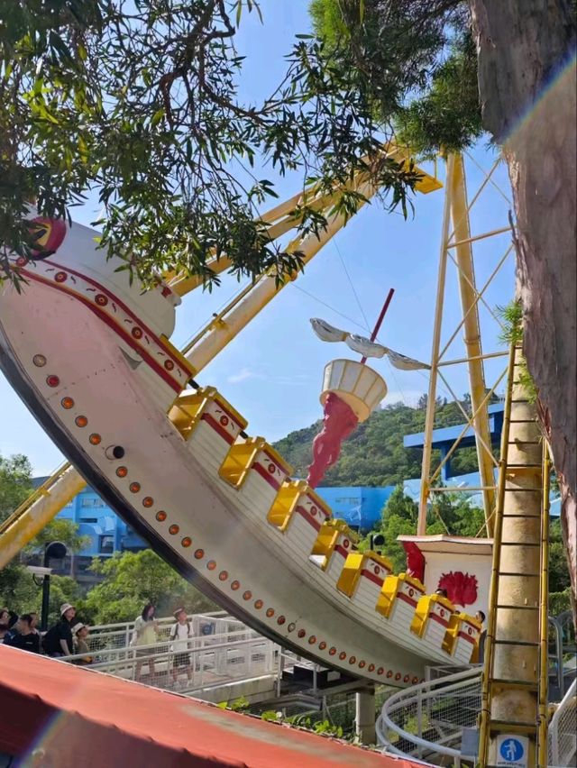 🎡🌊 Ocean Park Hong Kong – Thrills, Views 