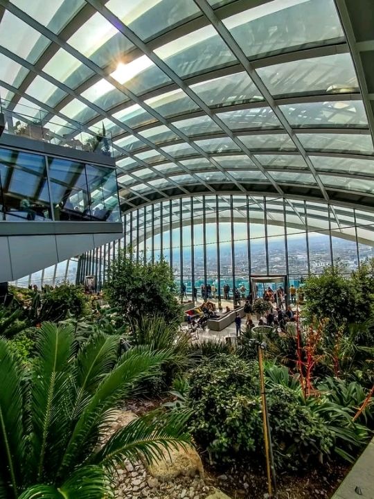 my favourite free place to visit in London because of its amazing atmosphere and incredible views of the city from the 35th floor of the skyscraper
