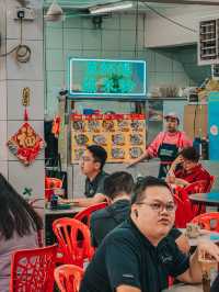 Local Vibes & Kopitiam Classics at Thong Kee Cafe, Pandan Indah 