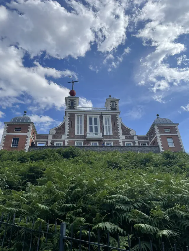Greenwich Observatory: A Must-Visit Destination Accessible via a Thames River Cruise!
