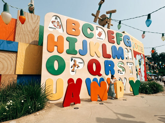 Hong Kong Disneyland